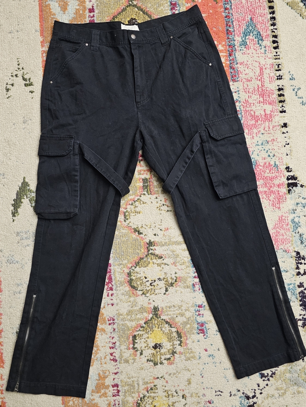 Urban Outfitters Standard Cloth Technical Cargo Pants Large 36x30 Thigh Straps - Picture 2 of 14